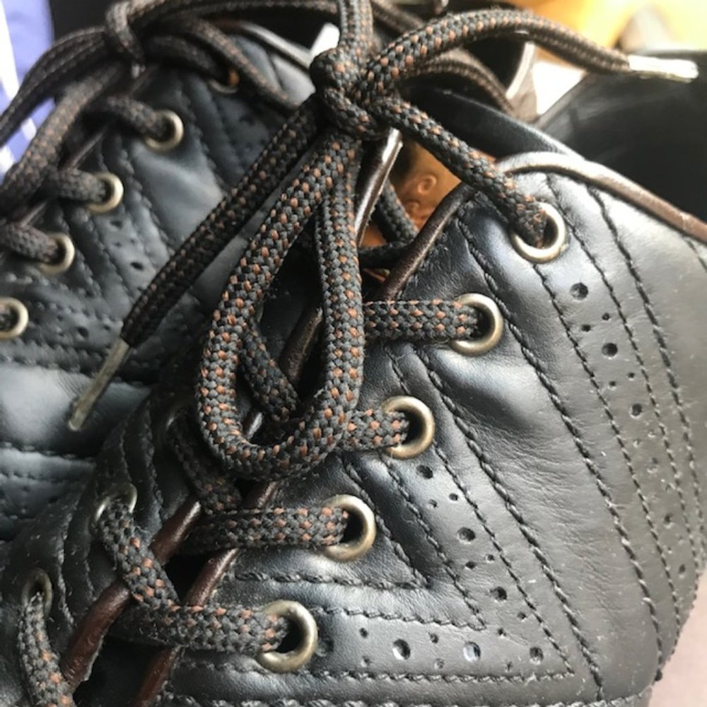 LOUIS VUITTON STITCHED BROWN LEATHER STREET SHOE
